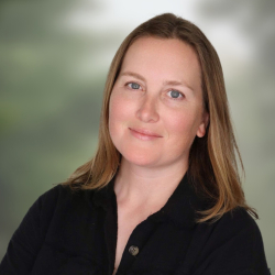 Liesl Drew head shot